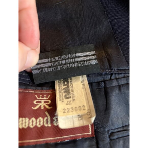 VTG Burberrys Mens Blazer Navy 100% Wool Made In USA Size 44R gold buttons - Picture 5 of 16